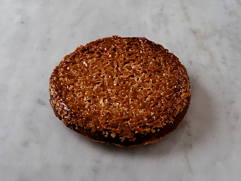 アーモンドケーキ〈ホール〉